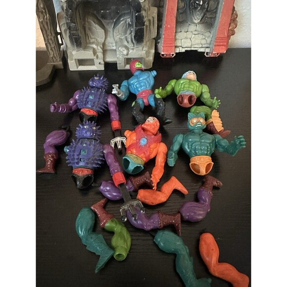 Vintage 1980’s Master Of The Universe Misc Parts And Pieces - Picture 5 of 5